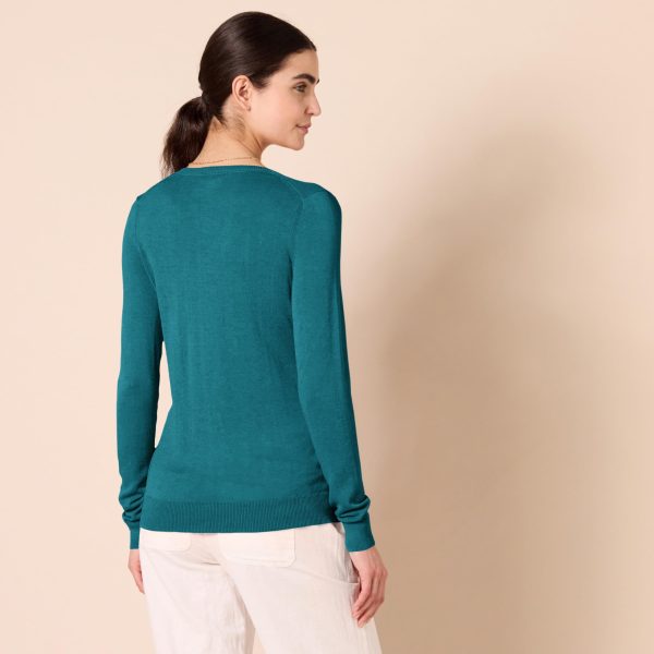 Women's Classic-Fit Lightweight Long-Sleeve V-Neck Sweater (Available in Plus Size)